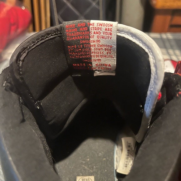 Jordan 1 Retro High (Homage to home) Non-Numbered - Picture 4 of 6